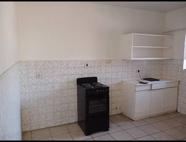 2 BEDROOM PROPERTY TO RENT IN GERMISTON SOUTH